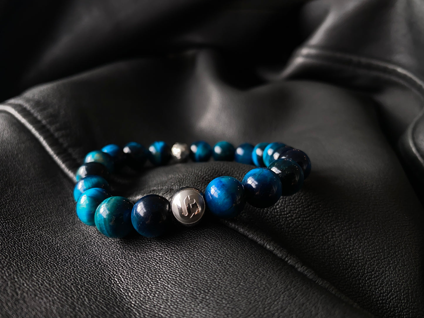 Blue Tigers Eye Skull Bracelet - 10mm